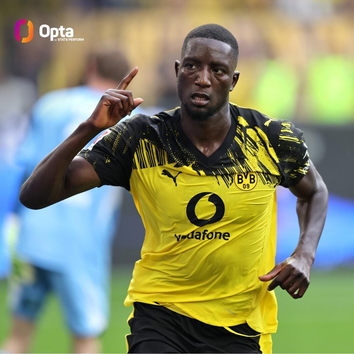 九游体育官网下载-吉拉西连续7场德甲进球，多特队史仅次于莱万和奥巴梅扬